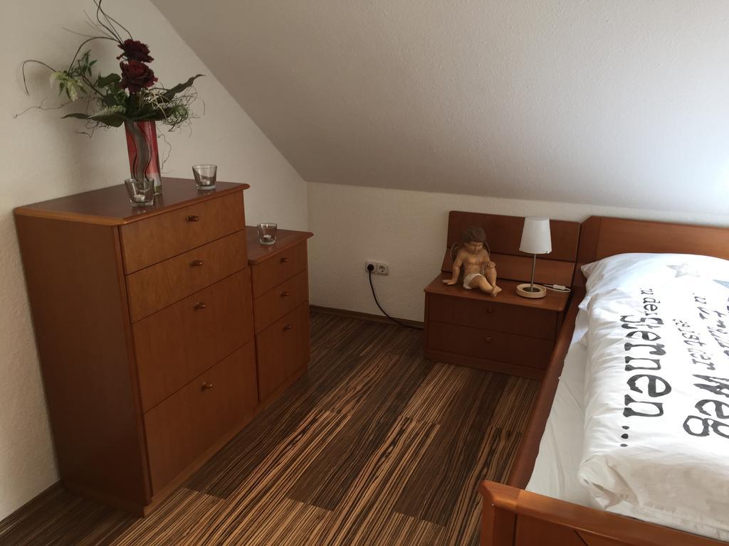 Gaestezimmer Hausaeckerweg Erlangen Dış mekan fotoğraf