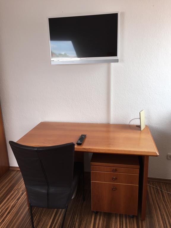 Gaestezimmer Hausaeckerweg Erlangen Dış mekan fotoğraf