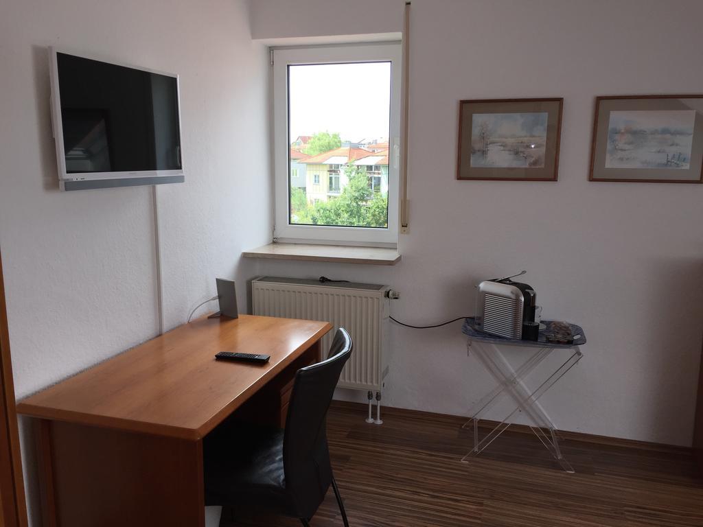 Gaestezimmer Hausaeckerweg Erlangen Dış mekan fotoğraf